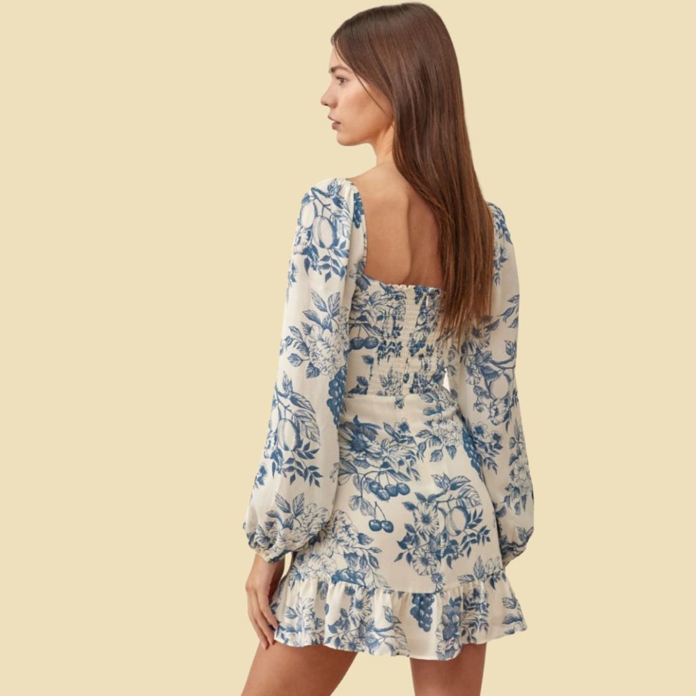 Reformation Cammi Dress in Corsica - Picture 4 of 13